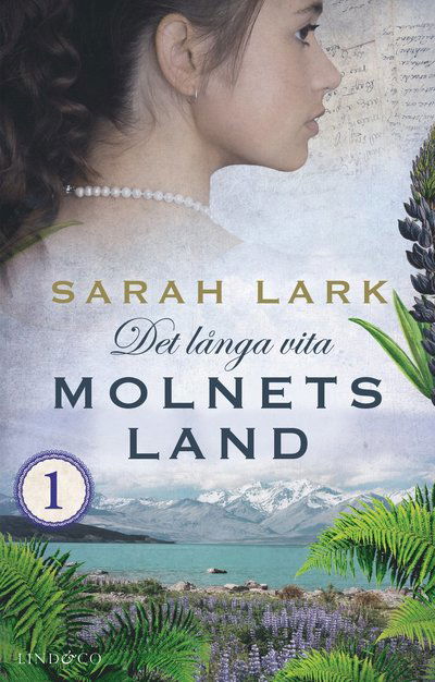 Cover for Sarah Lark · Det långa vita molnets land. Del 1 (Paperback Book) (2025)