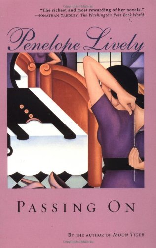 Cover for Penelope Lively · Passing on (Paperback Bog) [1st Grove Press Pbk. Ed edition] (1999)