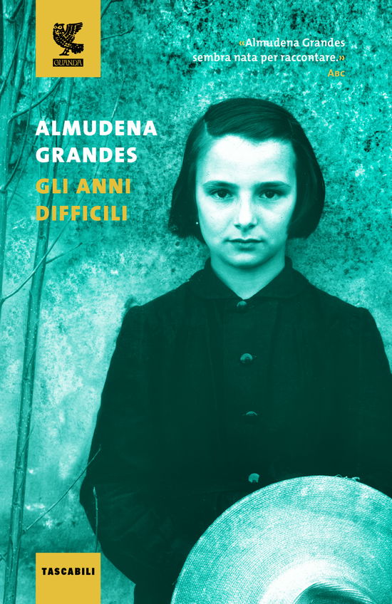 Gli Anni Difficili - Almudena Grandes - Książki -  - 9788823514270 - 