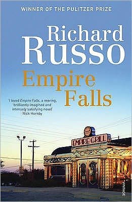 Cover for Richard Russo · Empire Falls (Paperback Bog) (2002)