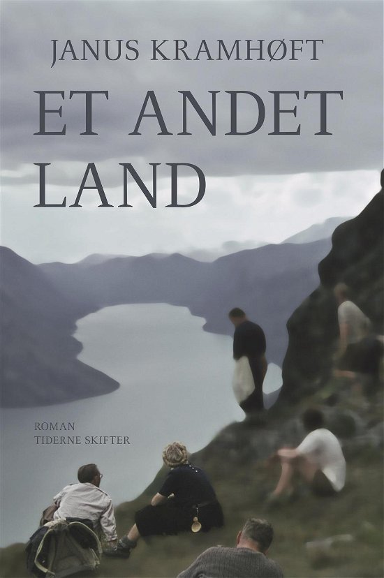 Cover for Janus Kramhøft · Et andet land (Sewn Spine Book) [1.º edición] (2015)