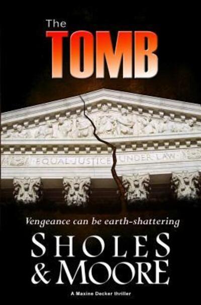 Cover for Lynn Sholes · The Tomb (Paperback Book) (2015)