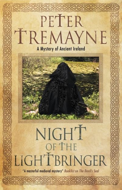 Cover for Peter Tremayne · Night of the lightbringer (Bog) [First hardcover edition. edition] (2020)