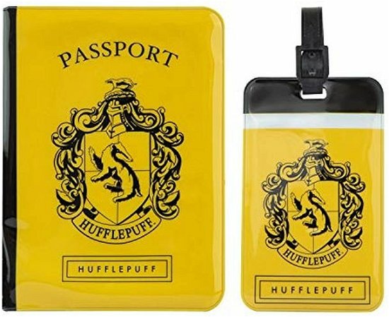 Cover for Harry Potter · Hufflepuff - Tag and Passport Cover Set (Legetøj) (2021)