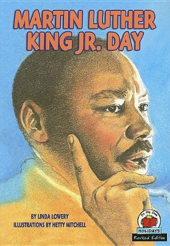 Cover for Linda Lowery · Martin Luther King Jr. Day (On My Own Holidays) (Taschenbuch) [Pap / Com Re edition] (1987)