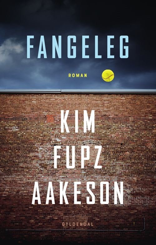 Fangeleg - Kim Fupz Aakeson - Bøger - Gyldendal - 9788702306286 - 19. marts 2021