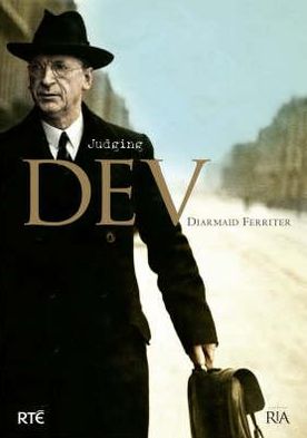 Cover for Diarmaid Ferriter · Judging Dev: A Reassessment of the Life and Legacy of Eamon De Valera (Hardcover Book) (2007)