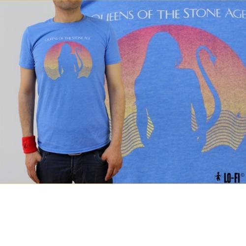 Queens Of The Stone Age Unisex T-Shirt: Succubus - Queens Of The Stone Age - Produtos - Lo-Fi Merchandise - 5055295380288 - 