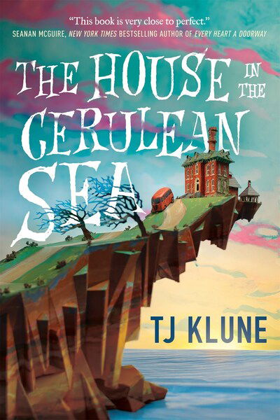 Cover for TJ Klune · The House in the Cerulean Sea (Innbunden bok) (2020)