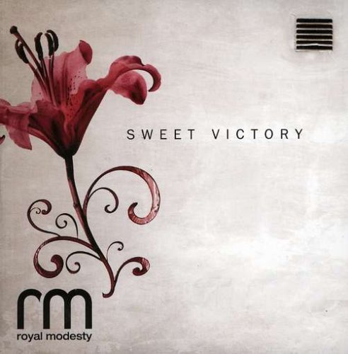 Cover for Royal Modesty · Sweet Victory (SCD) (2009)