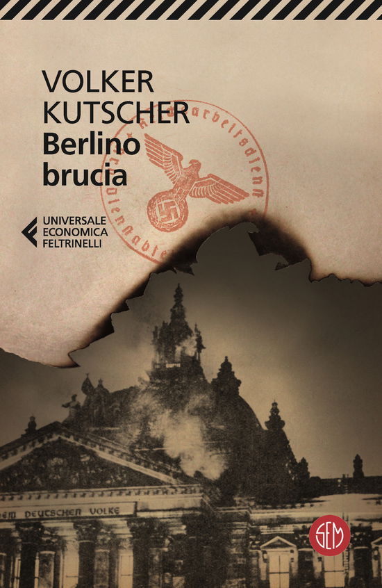 Cover for Volker Kutscher · Berlino Brucia. Le Indagini Di Gereon Rath (Book)