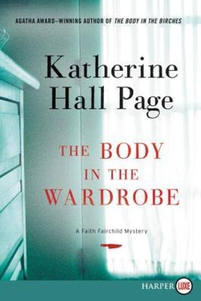 Cover for Katherine Hall Page · The Body in the Wardrobe (Paperback Bog) (2016)