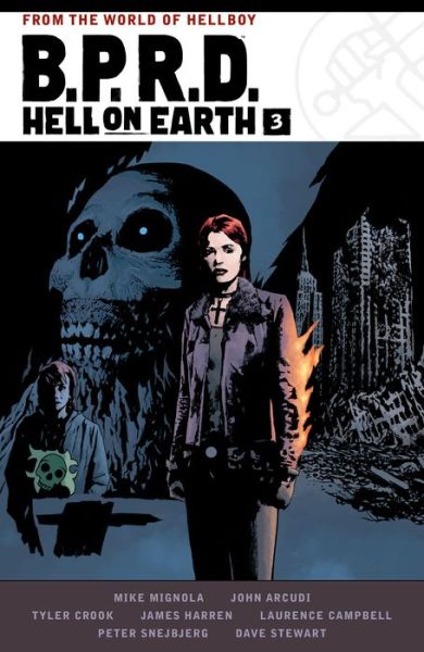 B.P.R.D. Hell on Earth Volume 3 - Mike Mignola - Books - Dark Horse Comics,U.S. - 9781506724300 - December 7, 2021