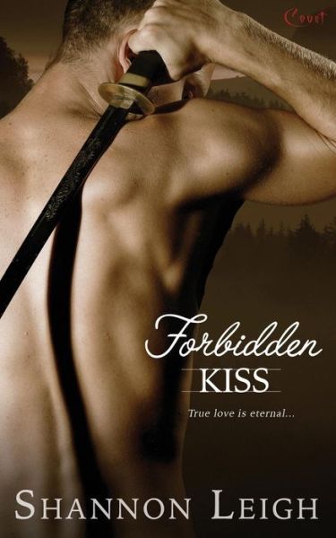 Cover for Shannon Leigh · Forbidden Kiss (Paperback Book) (2014)