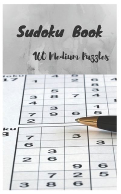 Cover for Puzzle Collection Sudoku · Sudoku book, 160 Medium Puzzles (Paperback Book) (2020)