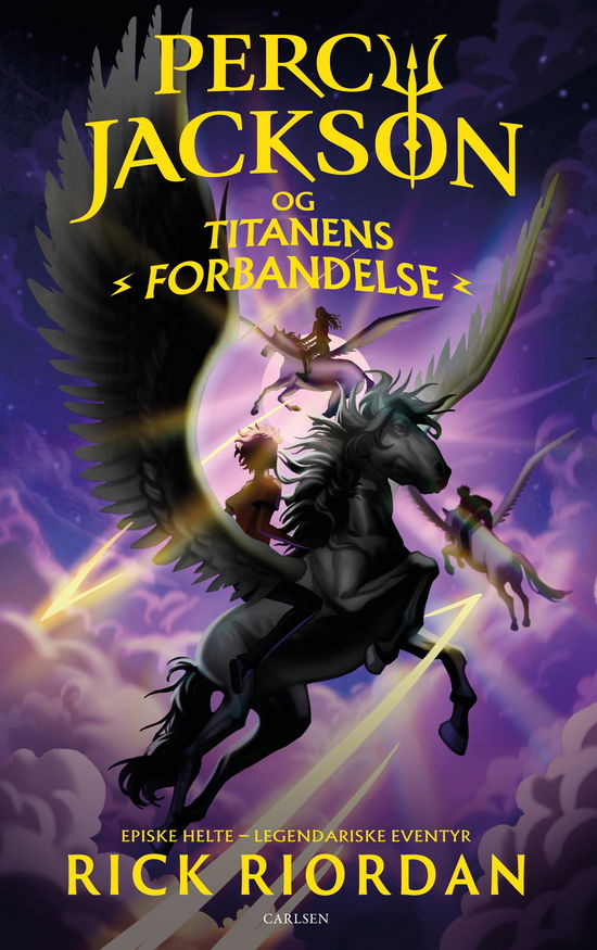 Cover for Rick Riordan · Percy Jackson: Percy Jackson (3) - Percy Jackson og titanens forbandelse (Gebundesens Buch) [4. Ausgabe] (2023)