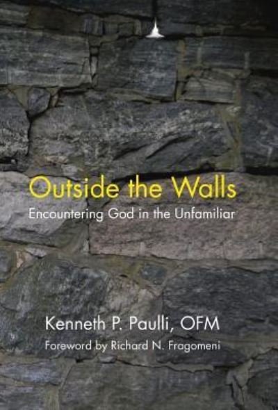 Cover for Ofm Kenneth P Paulli · Outside the Walls (Gebundenes Buch) (2018)