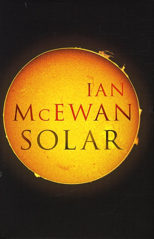 Cover for Ian McEwan · Solar (Indbundet Bog) [1. udgave] (2010)