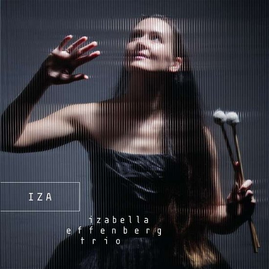 Izabella Effenberg · Iza (CD) (2016)