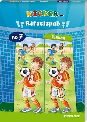 Kicker-Rätselspaß. Fußball - Stefan Lohr - Livres - Tessloff Verlag Ragnar Tessloff GmbH & C - 9783788645311 - 4 juillet 2022