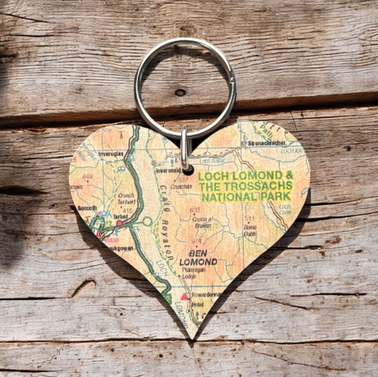 Cover for OS Map Wooden Heart Key-ring - Loch Lomond and The Trossachs National Park (MERCH) (2025)