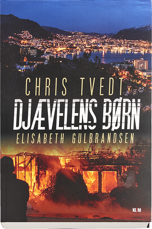 Cover for Chris Tvedt · Djævelens børn (Sewn Spine Book) [1. Painos] (2016)