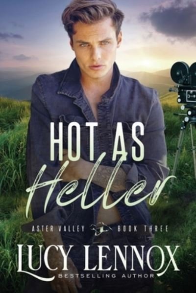 Cover for Lucy Lennox · Hot As Heller (Bog) (2021)
