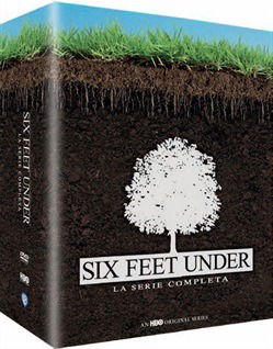 Six Feet Under Complete Series - Six Feet Under - Elokuva - Home Box Office - 5051891182318 - 