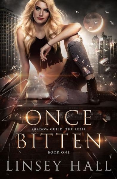 Cover for Linsey Hall · Once Bitten (Taschenbuch) (2020)