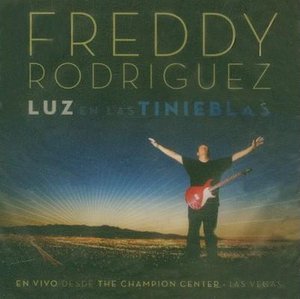 Cover for Freddy Rodriguez · Luz en Las Tinieblas (CD)