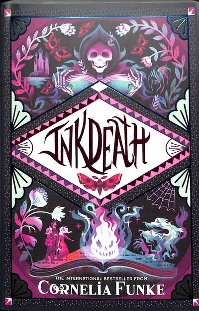 Inkdeath (2020 reissue) - Inkheart - Cornelia Funke - Livros - Chicken House Ltd - 9781913322328 - 2 de abril de 2020