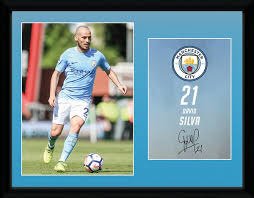 Manchester City: Silva 17/18 (Stampa In Cornice 30x40cm) - Manchester City - Merchandise - Gb Eye - 5028486393329 - 