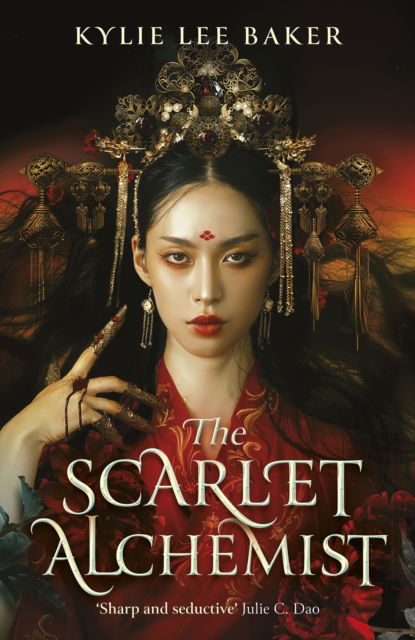 Cover for Kylie Lee Baker · The Scarlet Alchemist: A dazzling enemies-to-lovers dark fantasy! - The Scarlet Alchemist (Paperback Book) (2024)