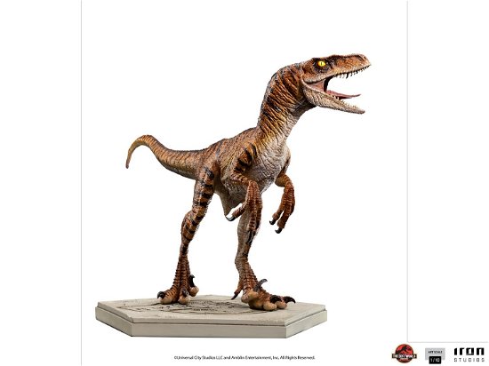 Jurassic World Fallen Kingdom Velociraptor Art Scale Figure - Jurassic Park - Merchandise - IRON STUDIO - 0618231950331 - May 20, 2023