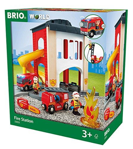 Cover for BRIO  Central Fire Station 33833 Toys · Gr.feuerw.-station M.einsatzfahrz.33833 (MERCH) (2015)