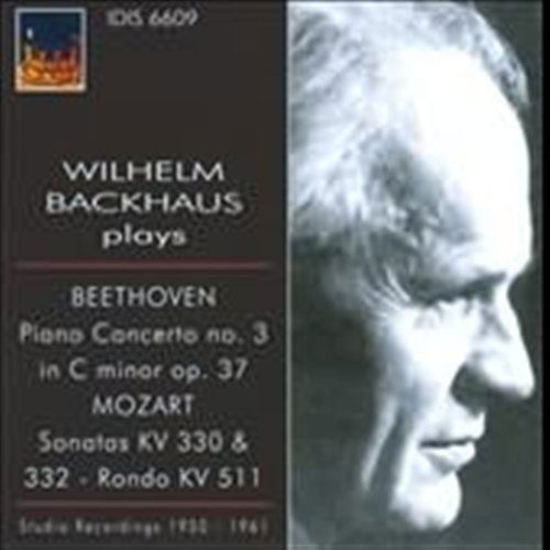 Wilhelm Backhaus Plays 1950 - Beethoven - Musik - IDIS - 8021945002333 - 4. Februar 2011