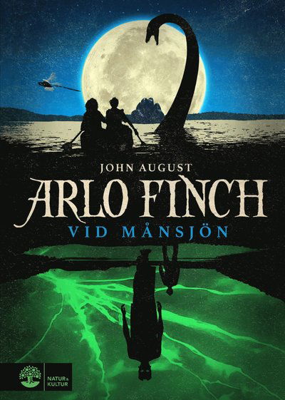 Cover for John August · Arlo Finch: Arlo Finch vid Månsjön (Indbundet Bog) (2019)
