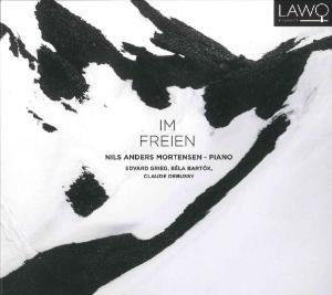 Cover for Bartok / Debussy / Grieg · Im Freien / L'isle Joyeuse (CD) [Digipak] (2012)