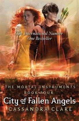 The Mortal Instruments 4: City of Fallen Angels - The Mortal Instruments - Cassandra Clare - Livros - Walker Books Ltd - 9781406330335 - 1 de setembro de 2011