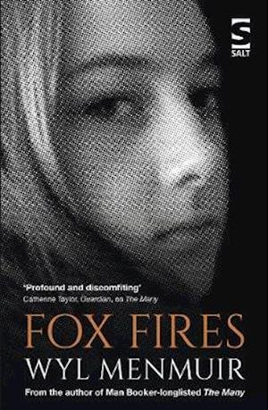 Cover for Wyl Menmuir · Fox Fires - Salt Modern Fiction (Paperback Book) (2021)