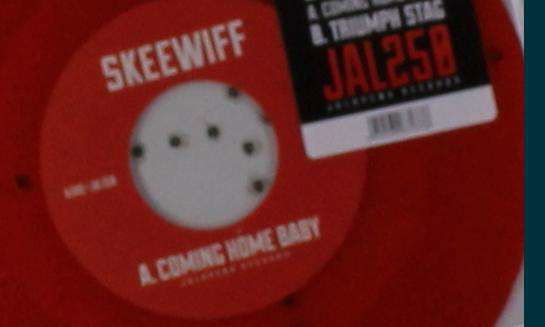 Skeewif-coming Home Baby / Thriumph Stac - LP - Music - JALAPENO RECORDS - 5050580672338 - July 14, 2017