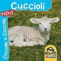 Cover for Aa.Vv. · Cuccioli. Coccole E Coccole Mini. Ediz. Illustrata (Bok)