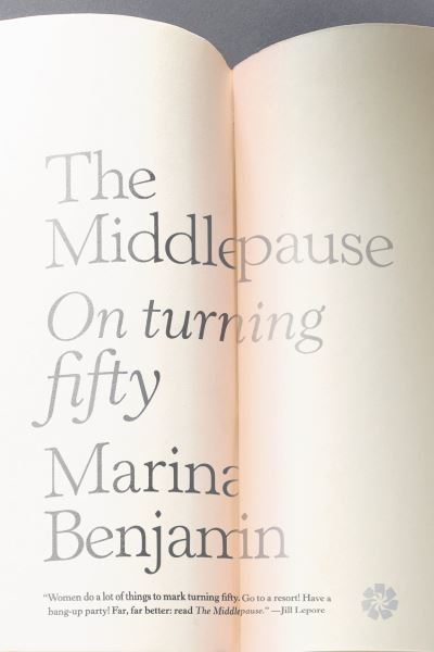 Cover for Marina Benjamin · The middlepause (Book) (2017)