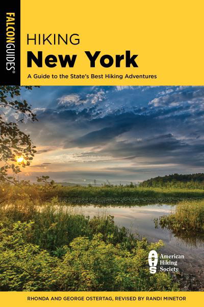 Cover for Randi Minetor · Hiking New York - State Hiking Guides Series (Taschenbuch) [Fifth edition] (2024)