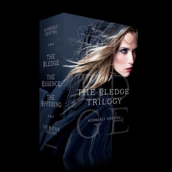 Cover for Kimberly Derting · The Pledge Trilogy: the Pledge; the Essence; the Offering (Bogpakke) (2015)