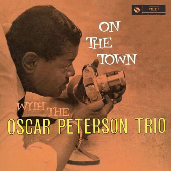 Cover for Oscar Peterson · On The Town (LP) [Remastered edition] (2017)
