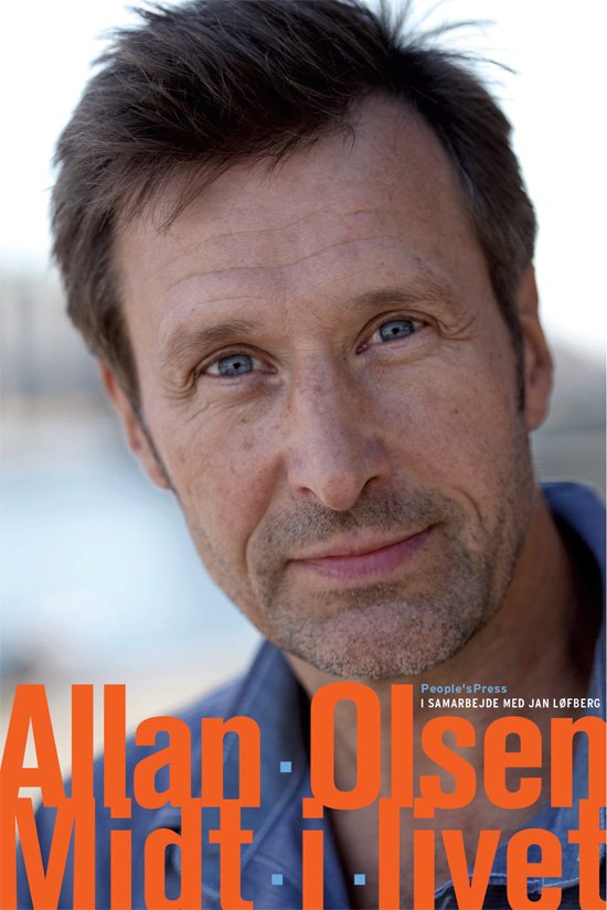 Cover for Allan Olsen · Midt i livet (Hæftet bog) [1. udgave] (2011)