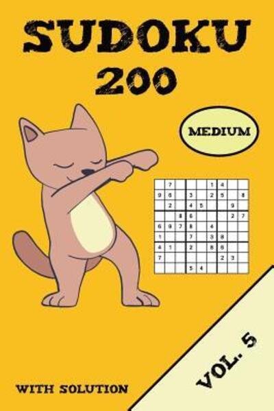 Cover for Kawaii Puzzle Sudoku · Sudoku 200 Medium With Solution Vol. 5 : Puzzle puzzle booklet, 9x9, 2 puzzles per page (Pocketbok) (2019)
