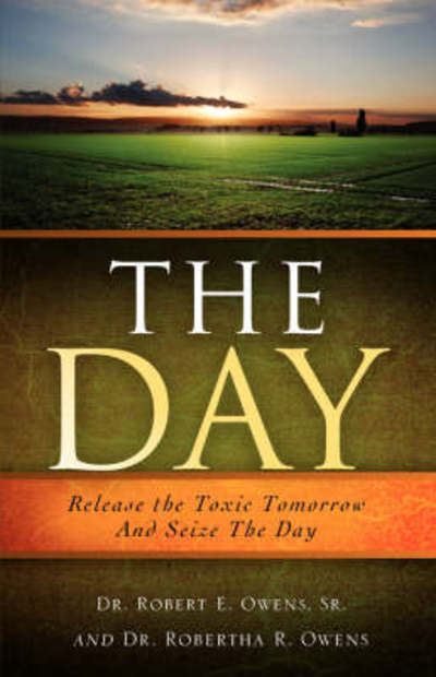 Cover for Robertha R. Owens · The Day (Paperback Book) (2008)