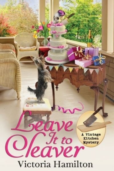 Cover for Victoria Hamilton · Leave It to Cleaver (Bok) (2017)